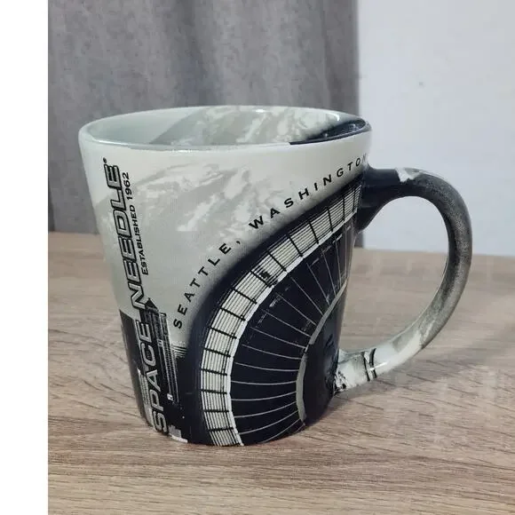 Washington Space Needle Mug Cup Seattle Black Gray Travel Keepsake Architecture - Picture 4 of 10